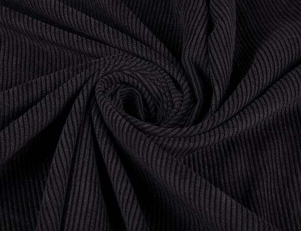 條絨布料的優(yōu)缺點(diǎn)